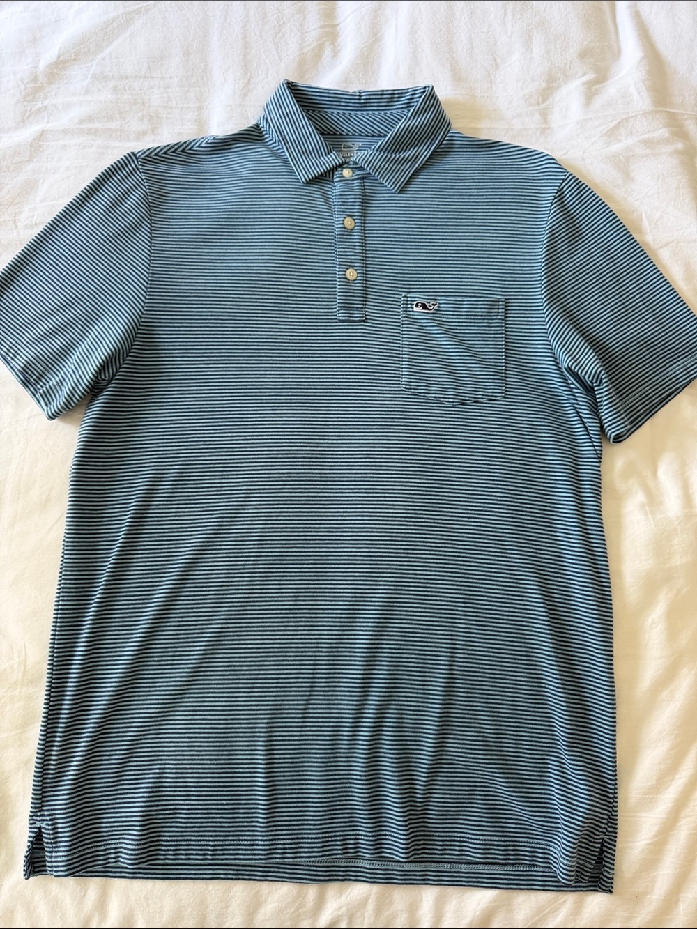 Vineyard Vines Edgartown polo shirt in a blue striped design with Pocket